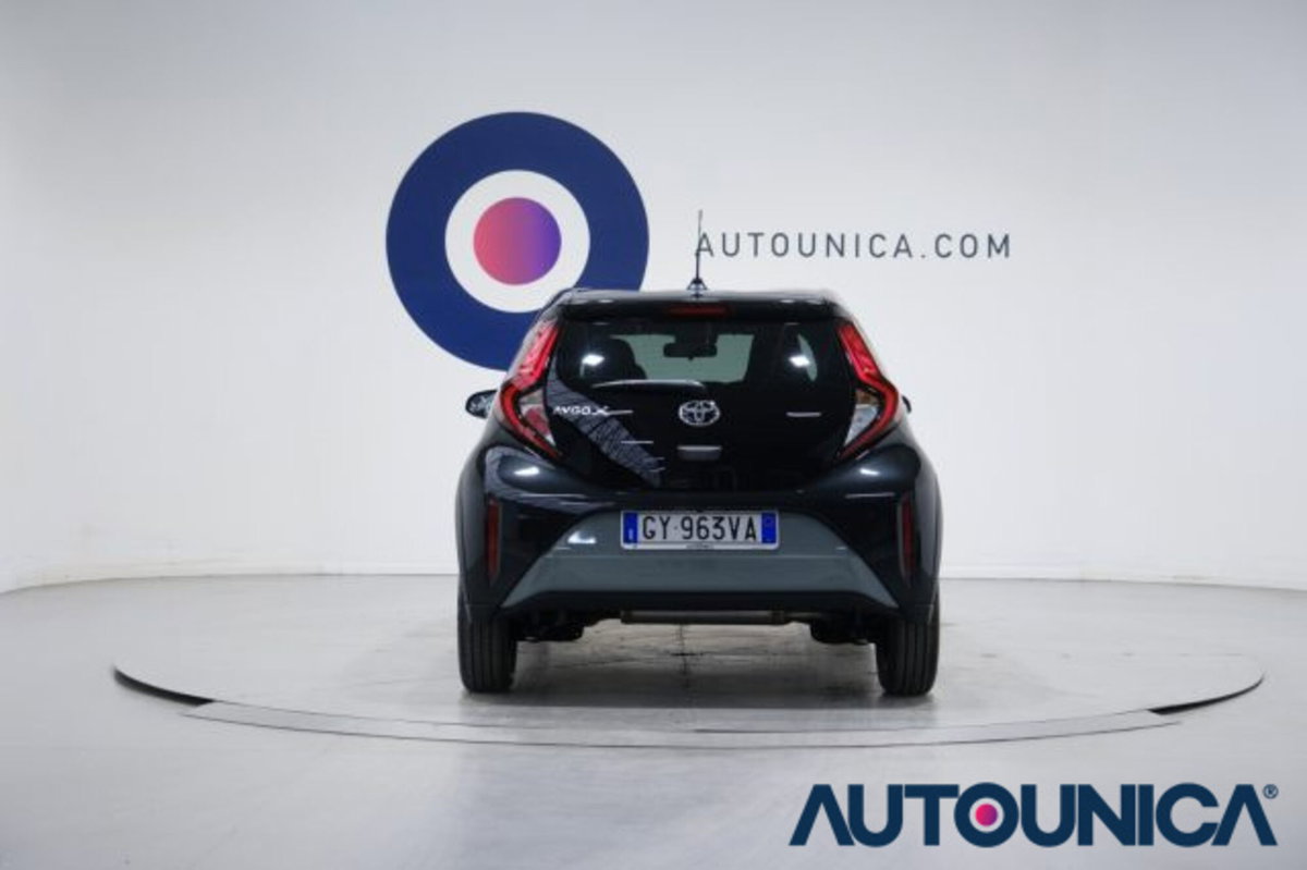 Toyota Aygo X 1.0 VVT-i 72 CV 5 porte Limited S-CVT (16)
