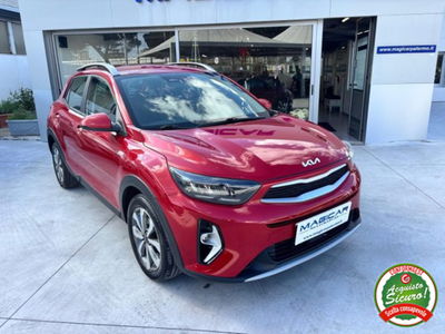 Kia Stonic 1.2 DPI Urban usata