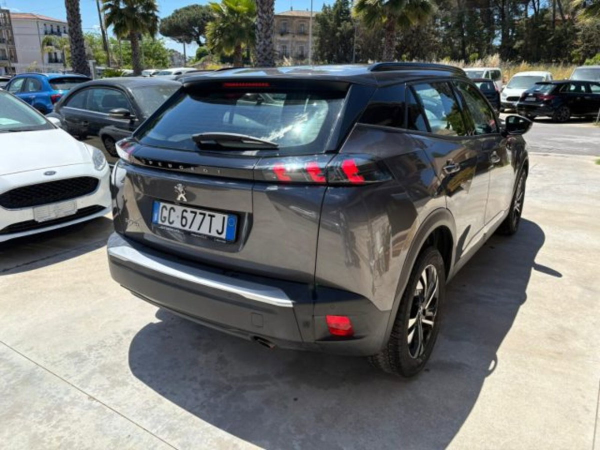 Peugeot 2008 BlueHDi 100 S&S Allure (4)