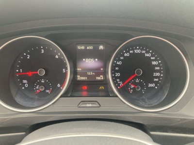 Volkswagen Tiguan 1.6 TDI SCR Business BlueMotion Technology (11)