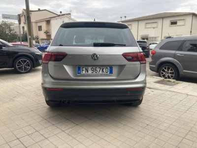 Volkswagen Tiguan 1.6 TDI SCR Business BlueMotion Technology (4)