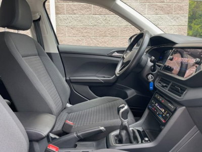 Volkswagen T-Cross 1.0 tsi Edition 95cv (14)