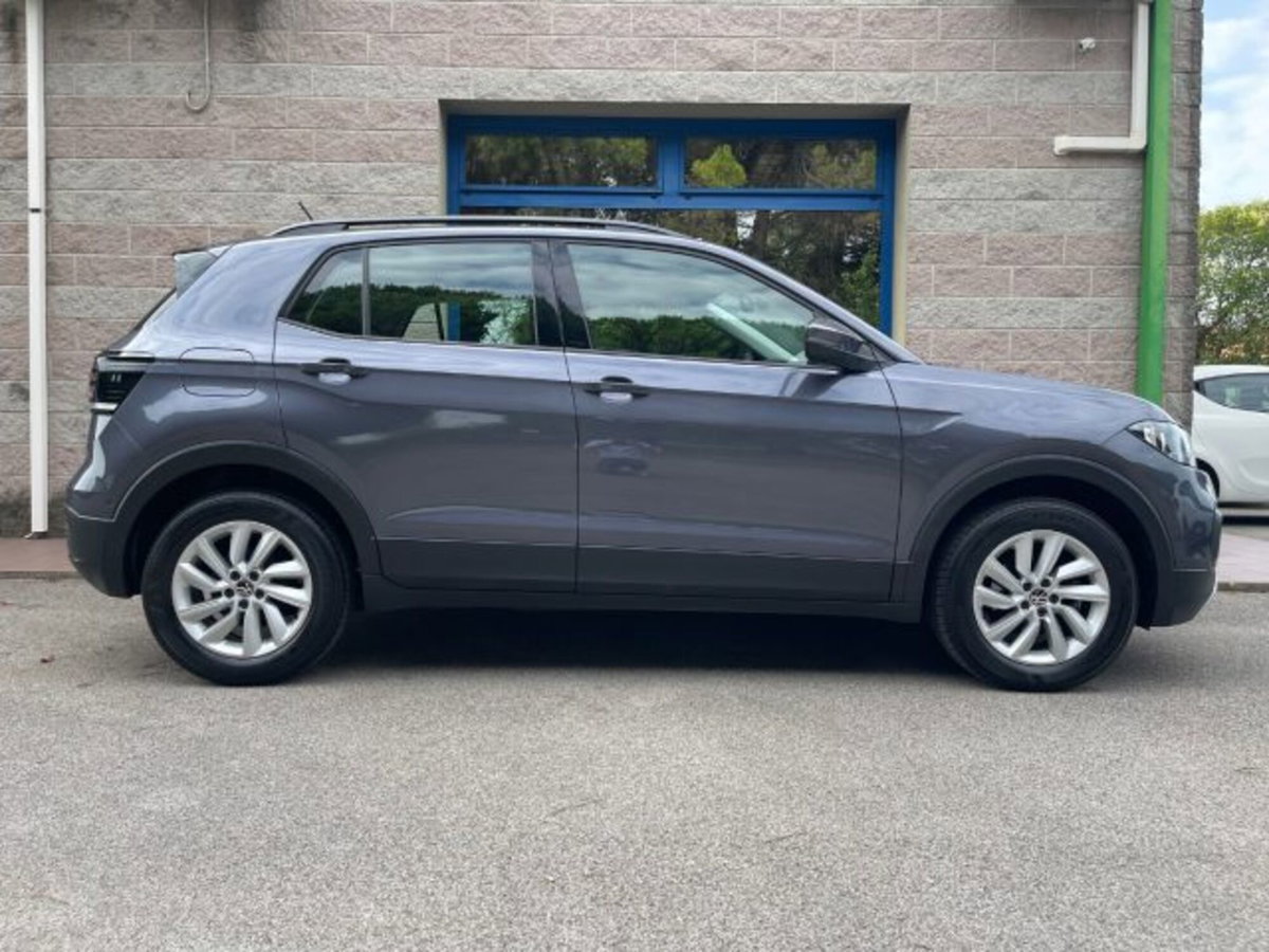 Volkswagen T-Cross 1.0 tsi Edition 95cv (2)