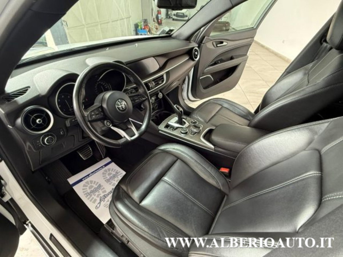 Alfa Romeo Stelvio Stelvio 2.2 Turbodiesel 210 CV AT8 Q4 Ti (12)