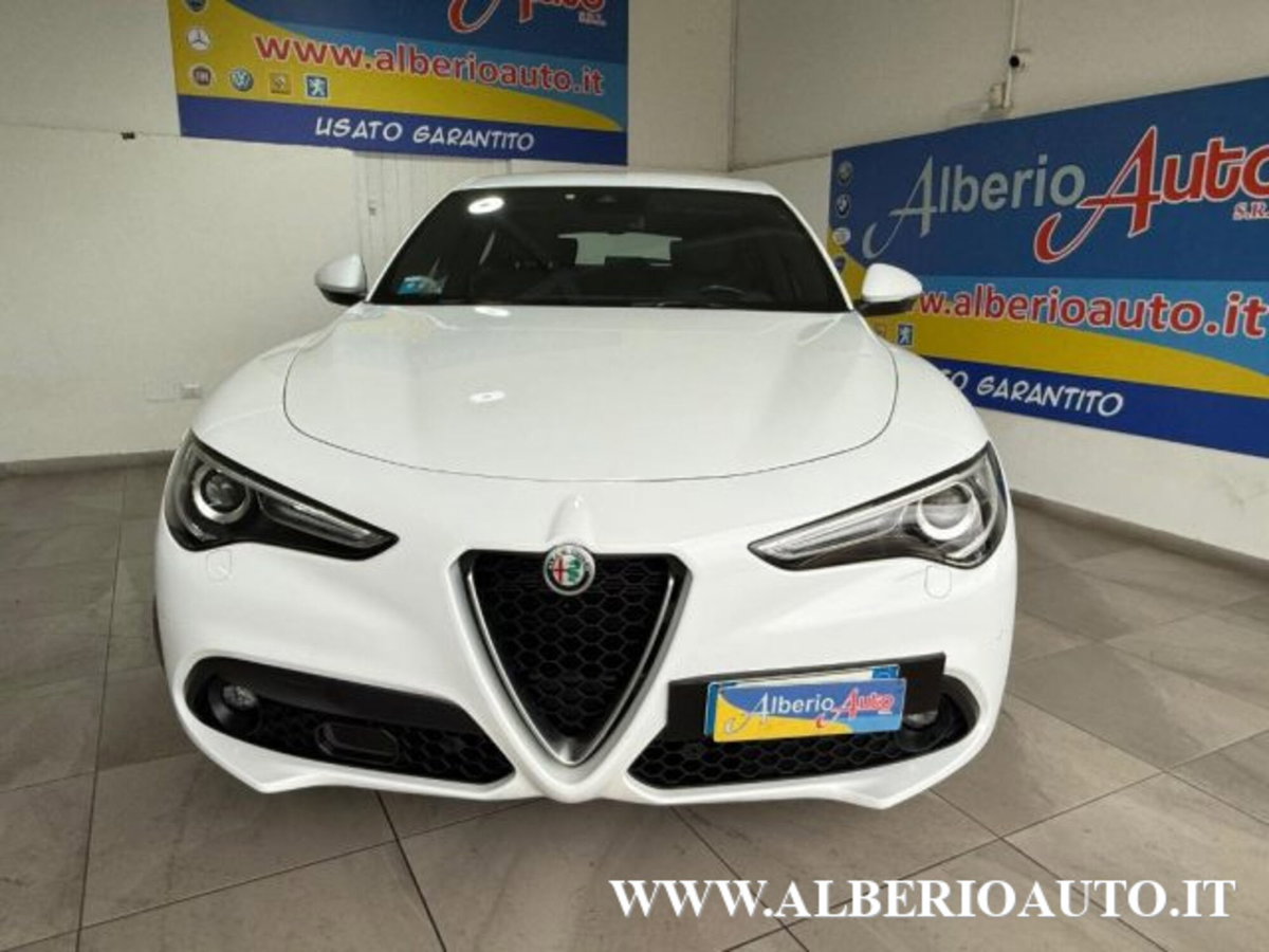 Alfa Romeo Stelvio Stelvio 2.2 Turbodiesel 210 CV AT8 Q4 Ti (2)