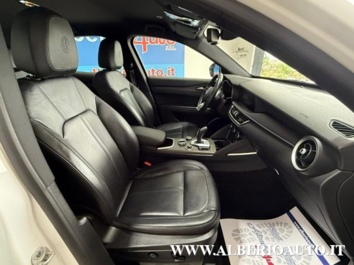 Alfa Romeo Stelvio Stelvio 2.2 Turbodiesel 210 CV AT8 Q4 Ti (6)