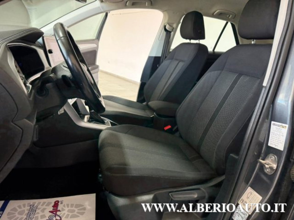 Volkswagen T-Roc 2.0 tdi R-Line 4motion 150cv dsg (10)