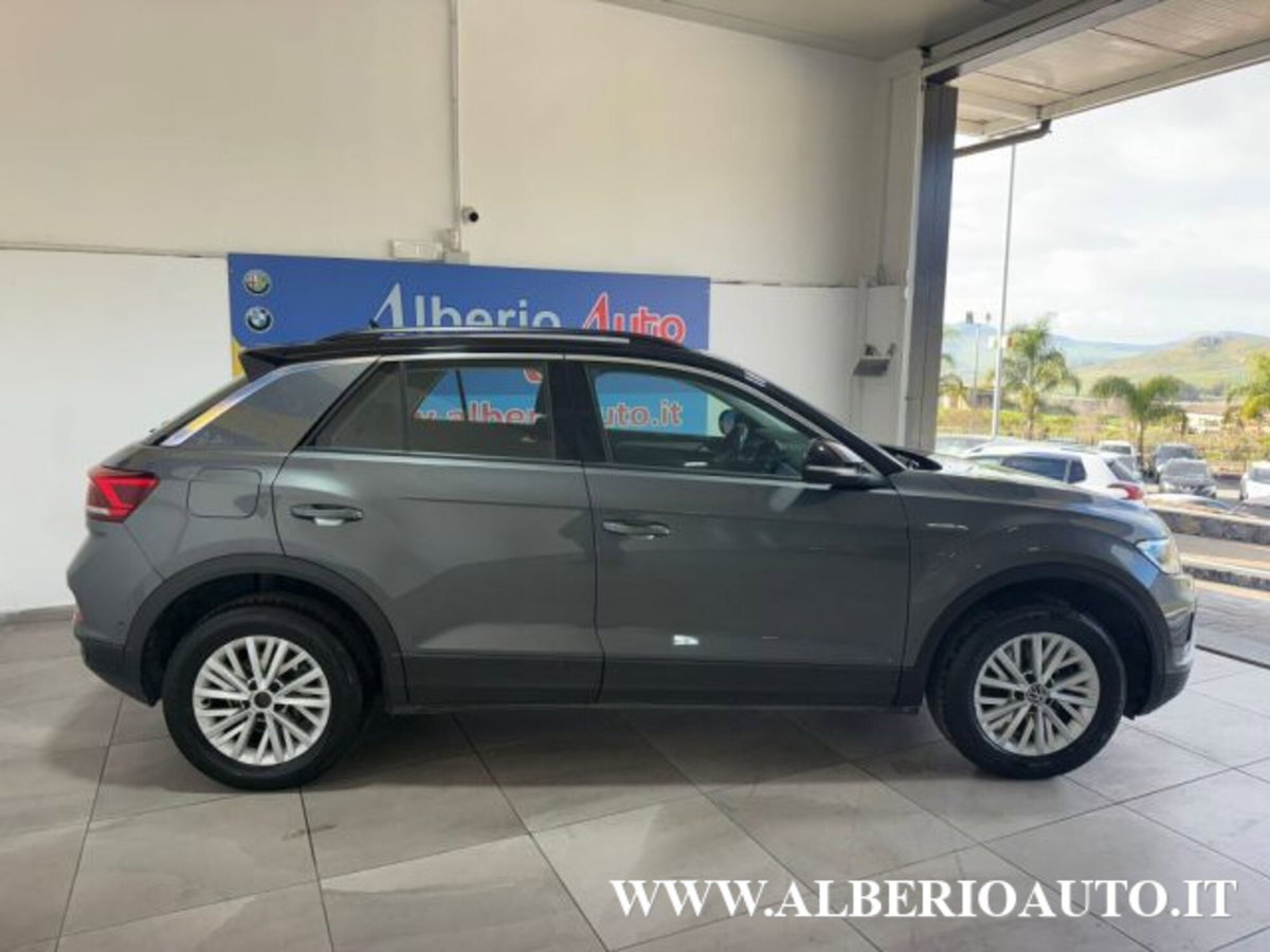 Volkswagen T-Roc 2.0 tdi R-Line 4motion 150cv dsg (8)