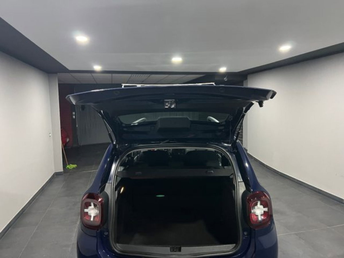 Dacia Duster 1.5 dCi 8V 4x2 Essential (11)