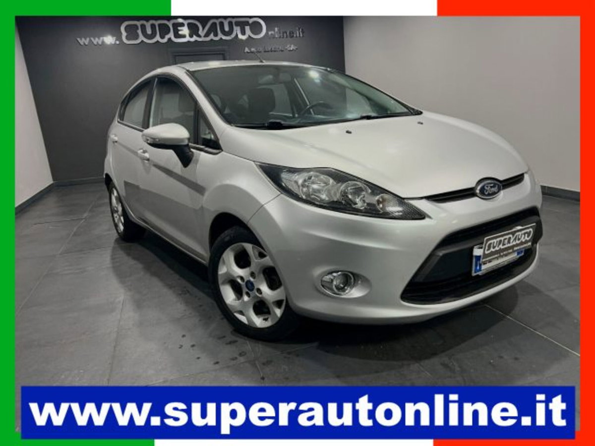 Ford Fiesta 1.4 TDCi 70CV 5 porte Titanium