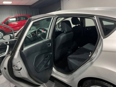 Ford Fiesta 1.4 TDCi 70CV 5 porte Titanium (10)