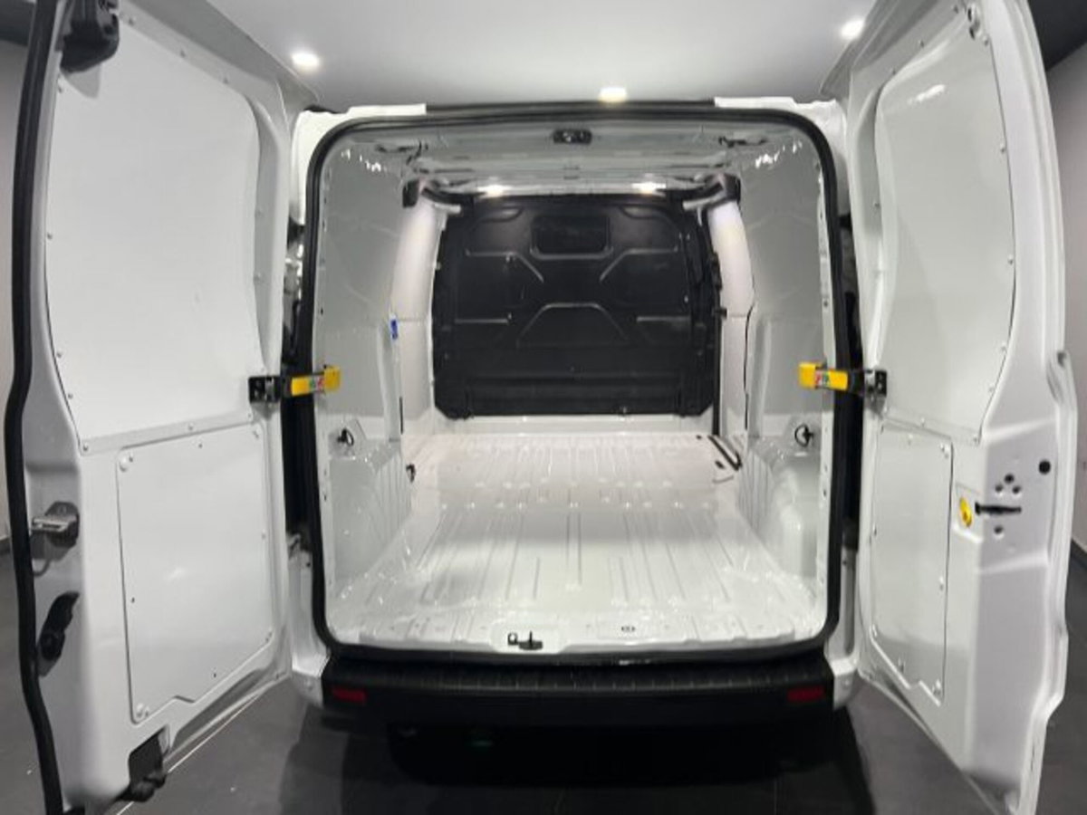 Ford Transit Custom Furgone 300 2.0 TDCi 130 PL Furgone Titanium (13)