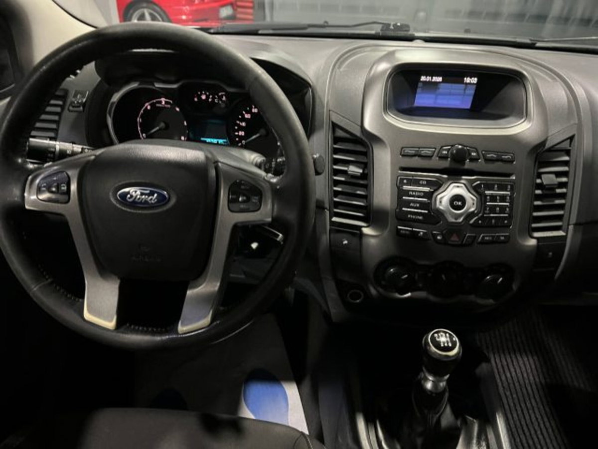 Ford Ranger Pick-up Ranger 2.2 TDCi Doppia Cabina XLT 5pt. (9)