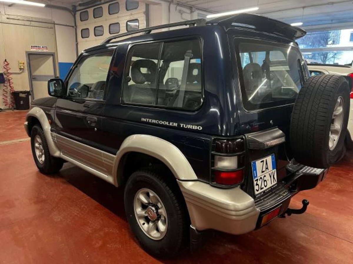Mitsubishi Pajero 2.5 TDI Metal-top S. Select GLS (2)