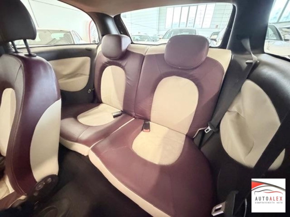 Lancia Ypsilon 1.4 Modamilano (9)