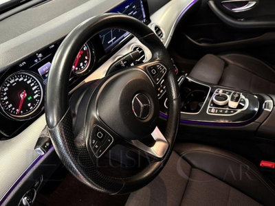 Mercedes-Benz Classe E 220 CDI BlueEFFICIENCY Avantgarde AMG (11)