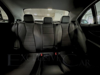 Mercedes-Benz Classe E 220 CDI BlueEFFICIENCY Avantgarde AMG (20)