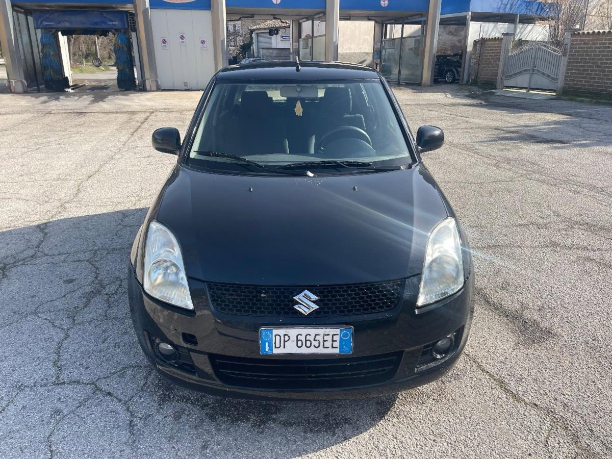 Suzuki Swift 1.3 DDiS 75CV 5p. GL (2)