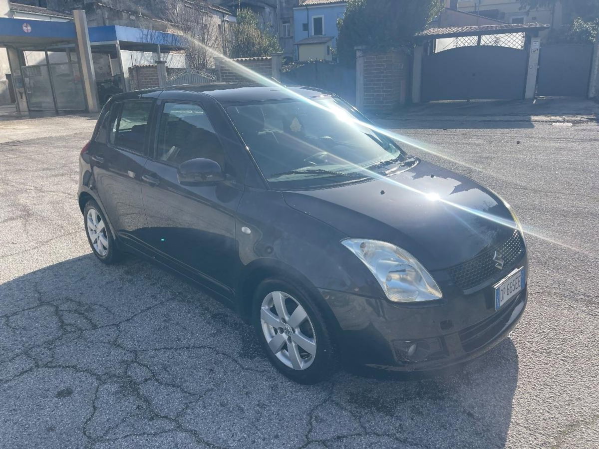 Suzuki Swift 1.3 DDiS 75CV 5p. GL (3)