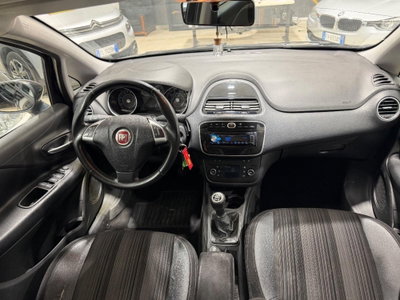 Fiat Punto 1.3 MJT II 75 CV 5 porte Lounge (6)