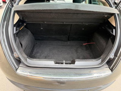 Lancia Delta 1.6 MJT DPF Platino (17)