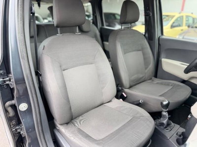 Dacia Lodgy 1.5 dCi 8V 110CV 5 posti Lauréate (9)