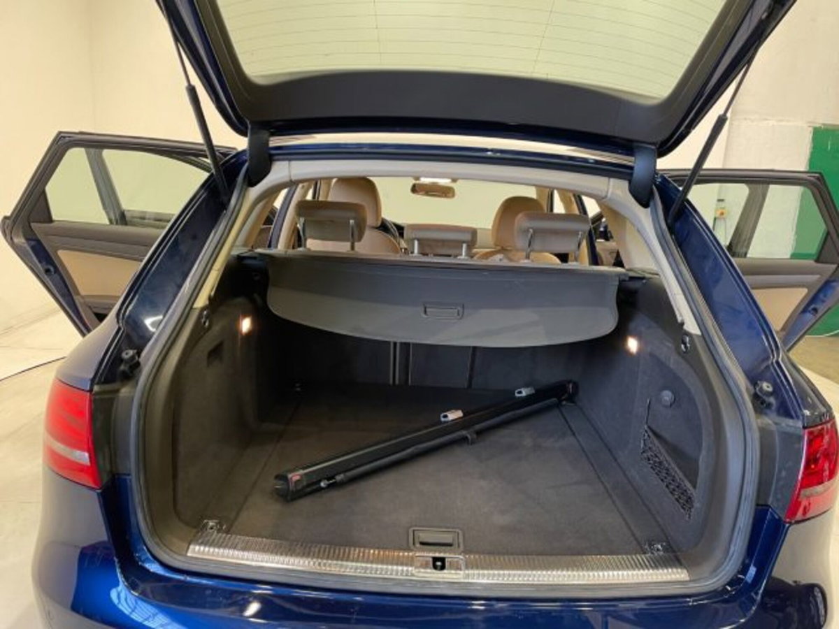 Audi A4 Avant 2.0 TDI 177CV quattro (12)