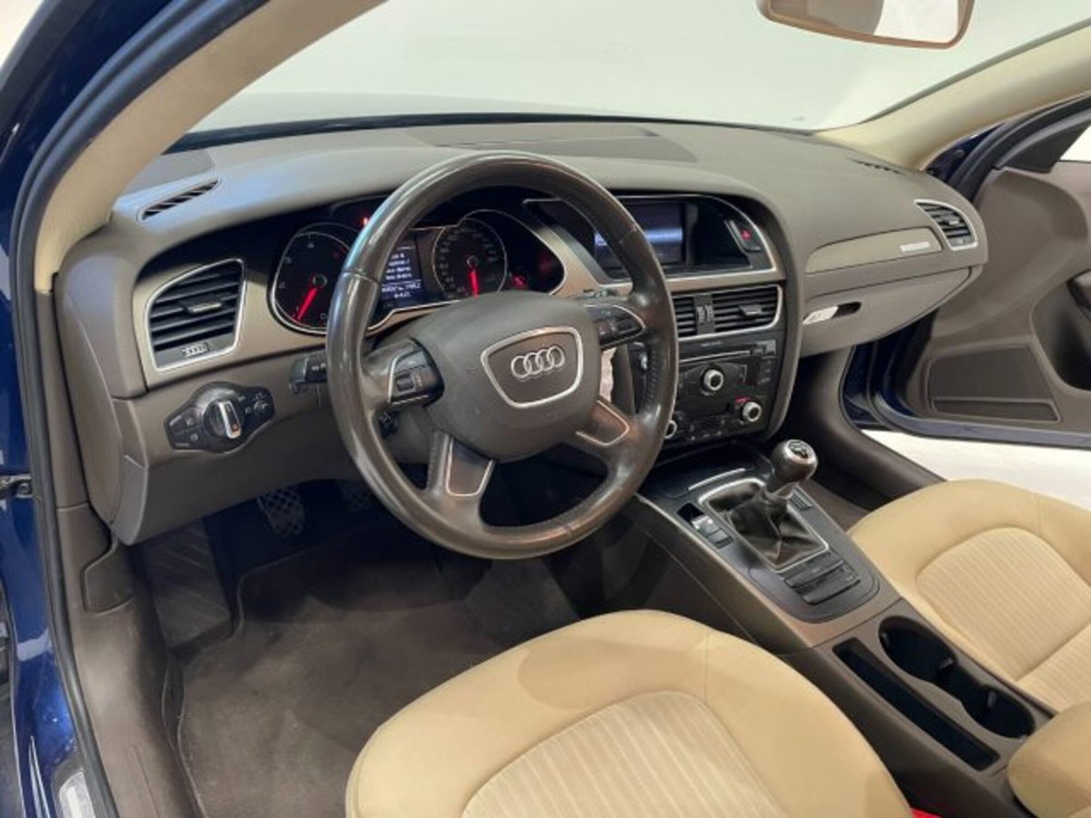 Audi A4 Avant 2.0 TDI 177CV quattro (15)