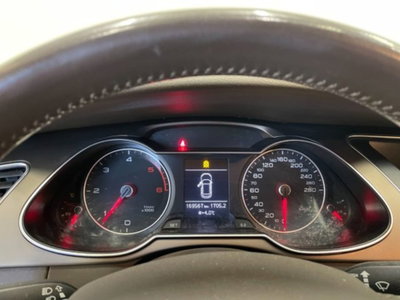 Audi A4 Avant 2.0 TDI 177CV quattro (5)