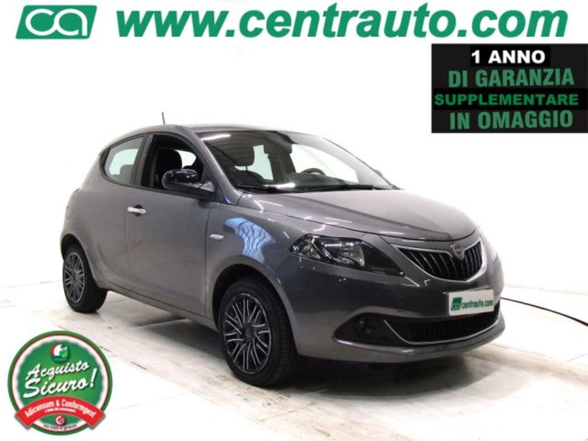 Lancia Ypsilon 1.0 FireFly 5 porte S&S Hybrid Gold Plus