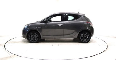 Lancia Ypsilon 1.0 FireFly 5 porte S&S Hybrid Gold Plus (19)