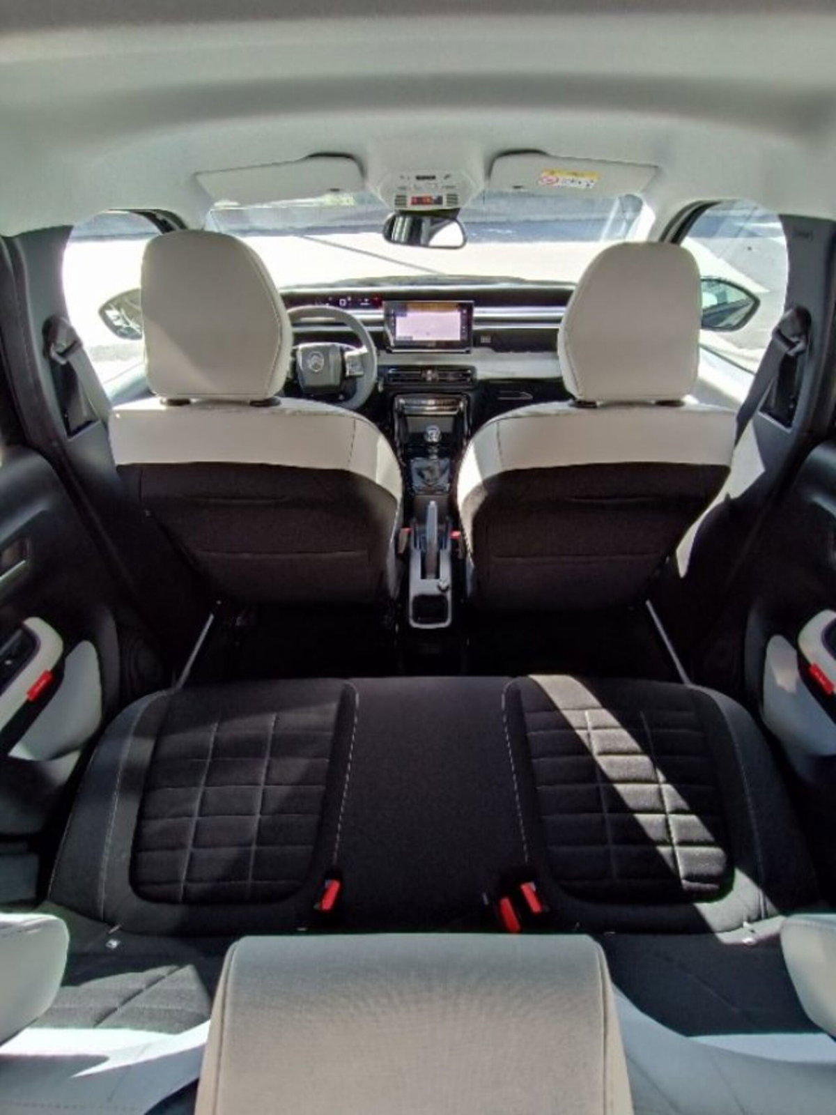 Citroen C3 1.2 puretech turbo Max 100cv s&s (11)