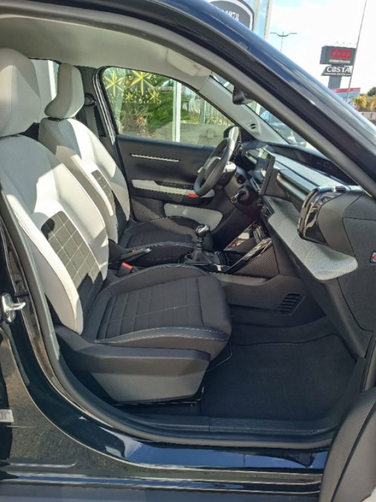 Citroen C3 1.2 puretech turbo Max 100cv s&s (17)