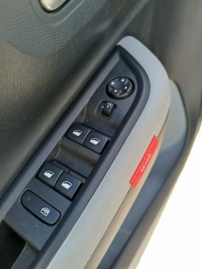 Citroen C3 1.2 puretech turbo Max 100cv s&s (18)