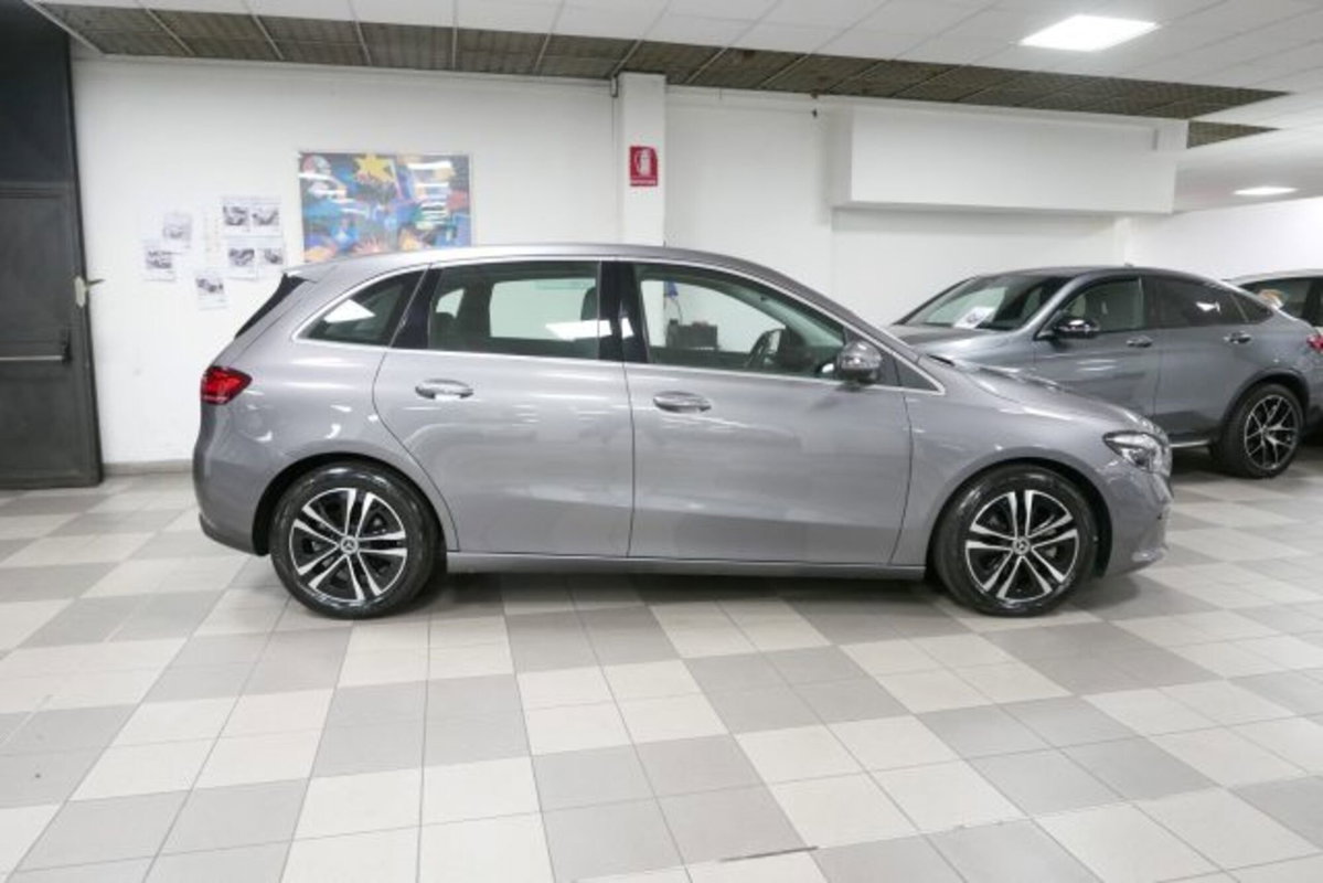 Mercedes-Benz Classe B 180 d Progressive Advanced auto (3)
