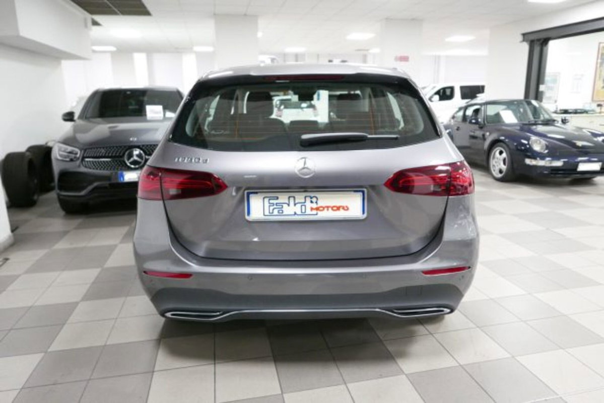 Mercedes-Benz Classe B 180 d Progressive Advanced auto (5)