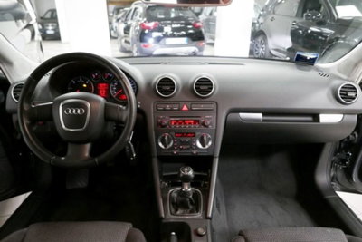 Audi A3 Sportback 1.9 TDI Ambition (6)