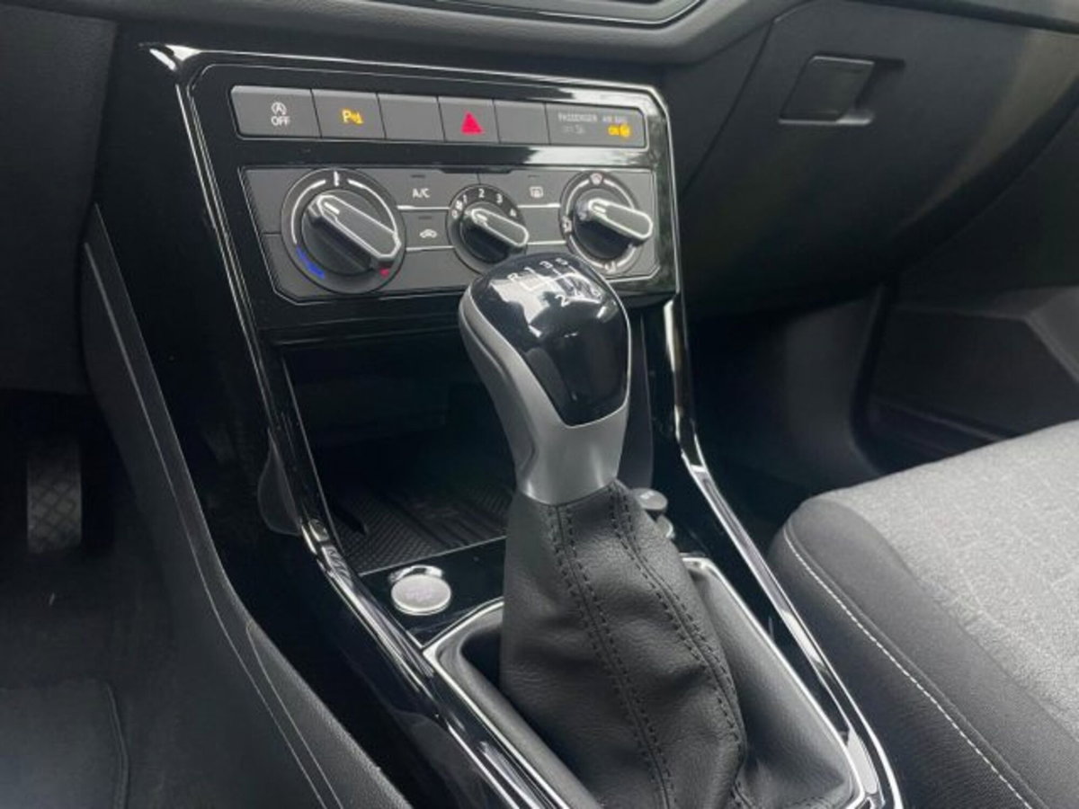 Volkswagen T-Cross 1.0 tsi Edition 115cv dsg (7)