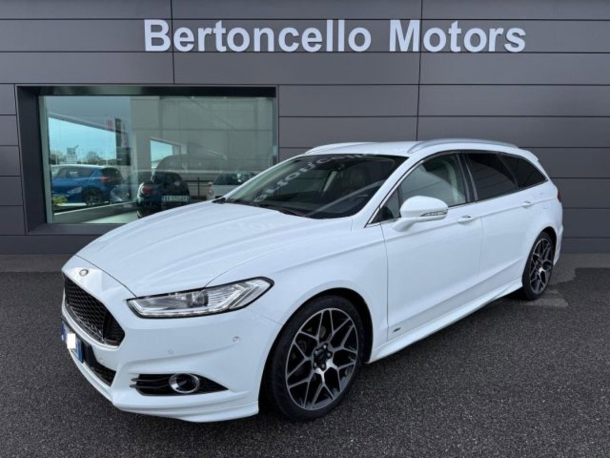 Ford Mondeo Station Wagon 2.0 TDCi 180 CV S&S Powershift AWD SW ST-Line Busin.