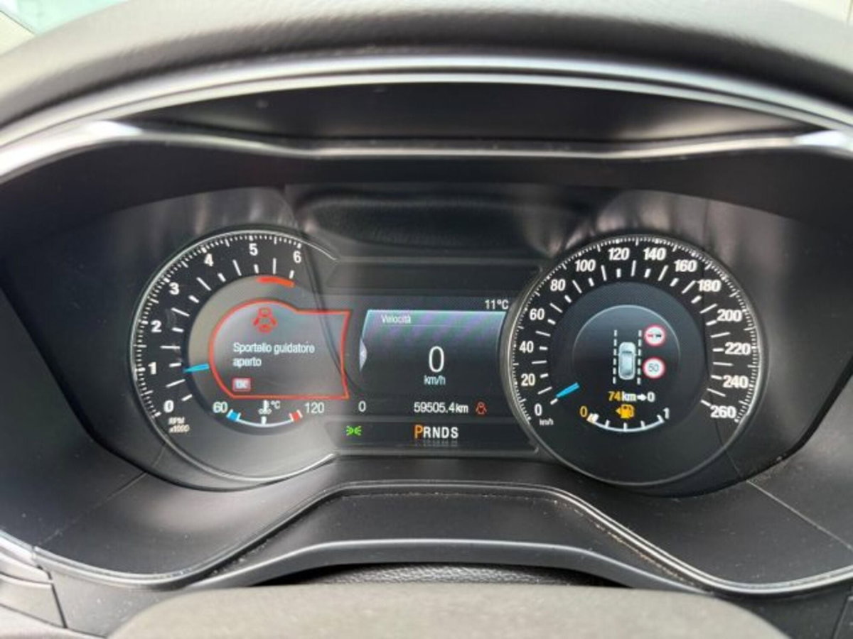 Ford Mondeo Station Wagon 2.0 TDCi 180 CV S&S Powershift AWD SW ST-Line Busin. (13)