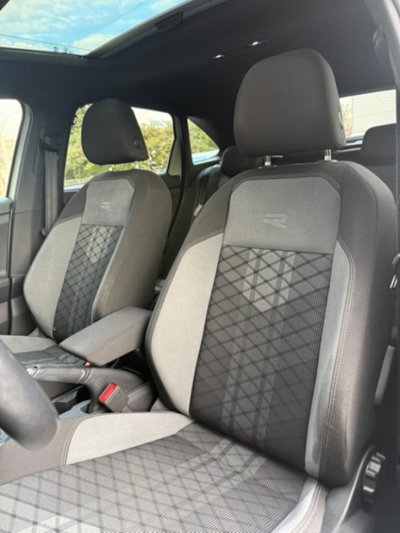 Volkswagen Taigo 1.0 TSI 110 CV R-Line (10)