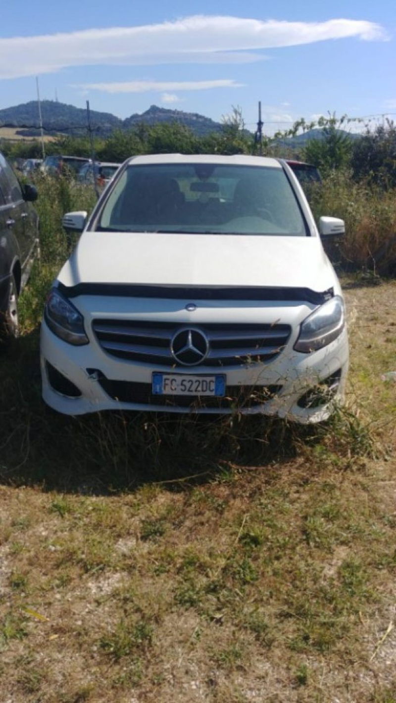Mercedes-Benz Classe B 200 d Automatic 4Matic Premium