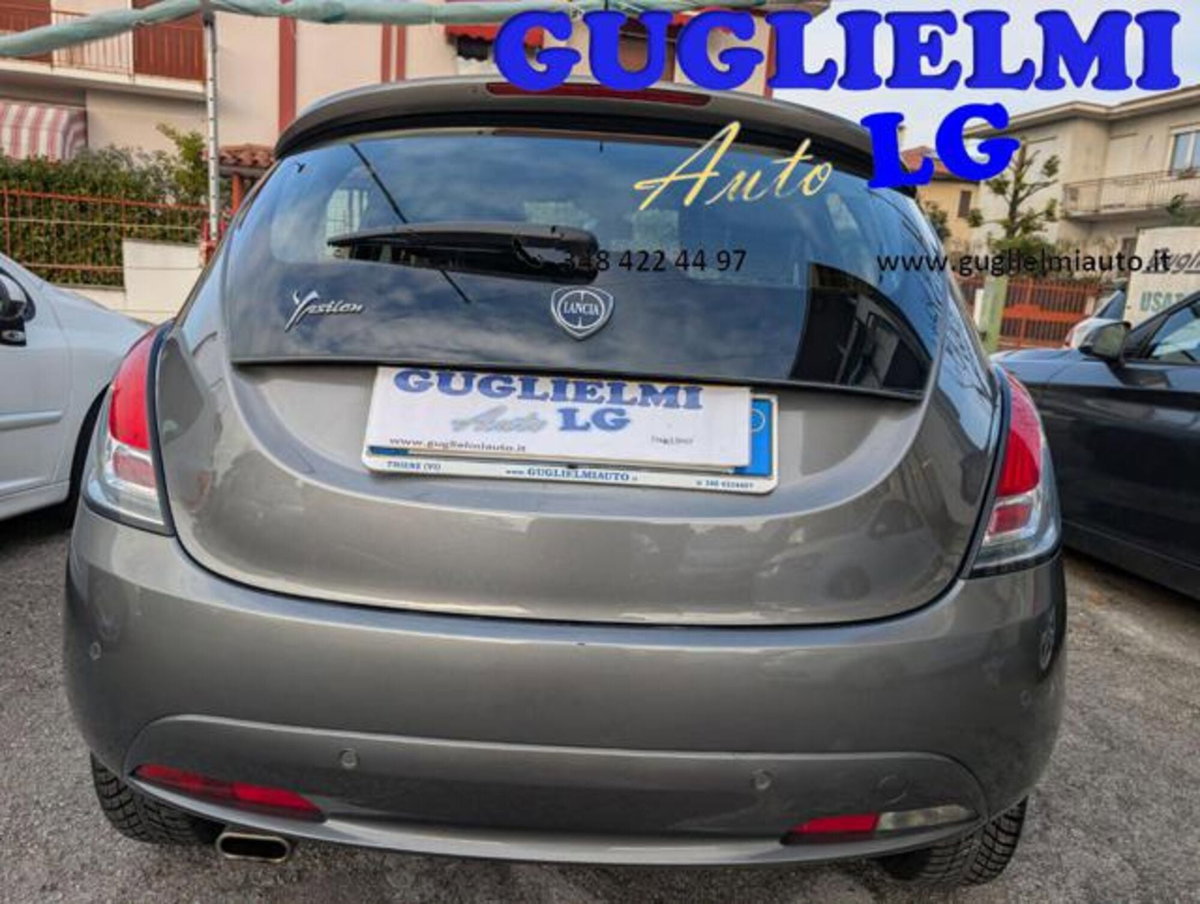 Lancia Ypsilon 1.2 69 CV 5 porte Gold (4)