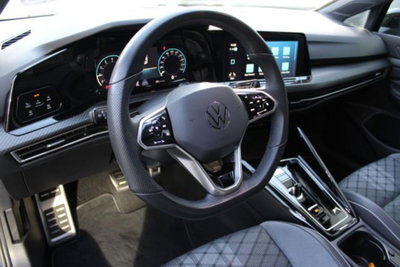 Volkswagen Golf Variant 1.5 eTSI 150 CV EVO ACT DSG R-Line (11)