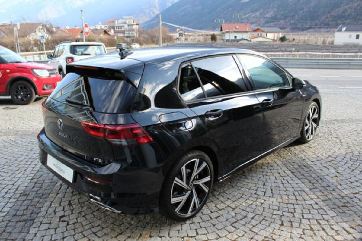 Volkswagen Golf Variant 1.5 eTSI 150 CV EVO ACT DSG R-Line (5)