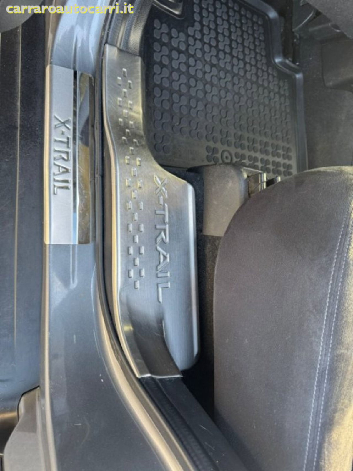Nissan X-Trail 1.6 dCi 4WD Tekna (15)