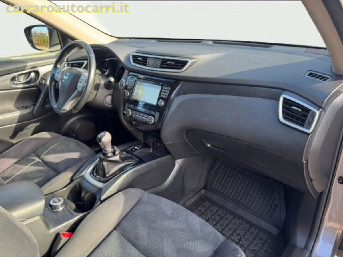 Nissan X-Trail 1.6 dCi 4WD Tekna (7)