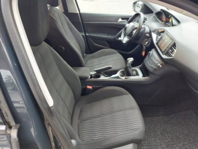 Peugeot 308 SW BlueHDi 100 S&S Business (5)