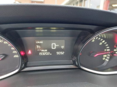 Peugeot 308 SW BlueHDi 100 S&S Business (8)