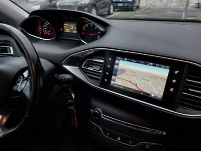 Peugeot 308 SW BlueHDi 100 S&S Business (9)